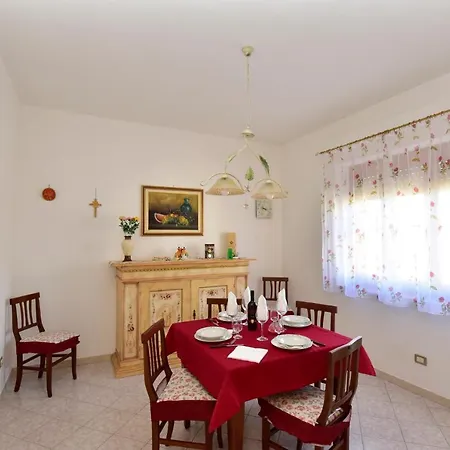 Lägenhet Appartamento Vacanza Mogoro